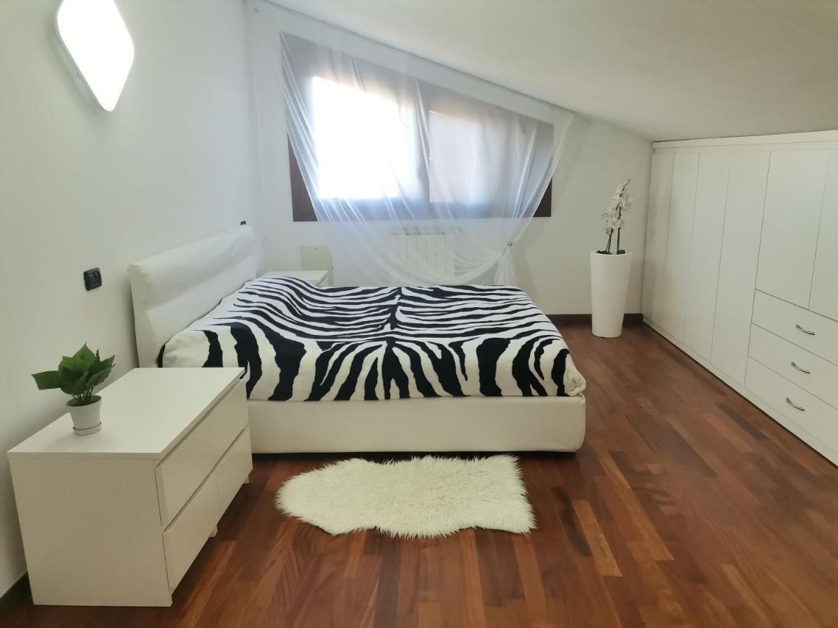 Ferienwohnung Casa Di Vika Volta Barozzo Exterior foto