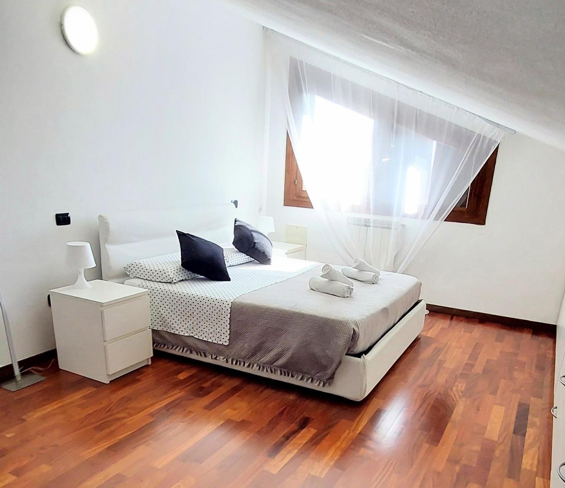 Ferienwohnung Casa Di Vika Volta Barozzo Exterior foto